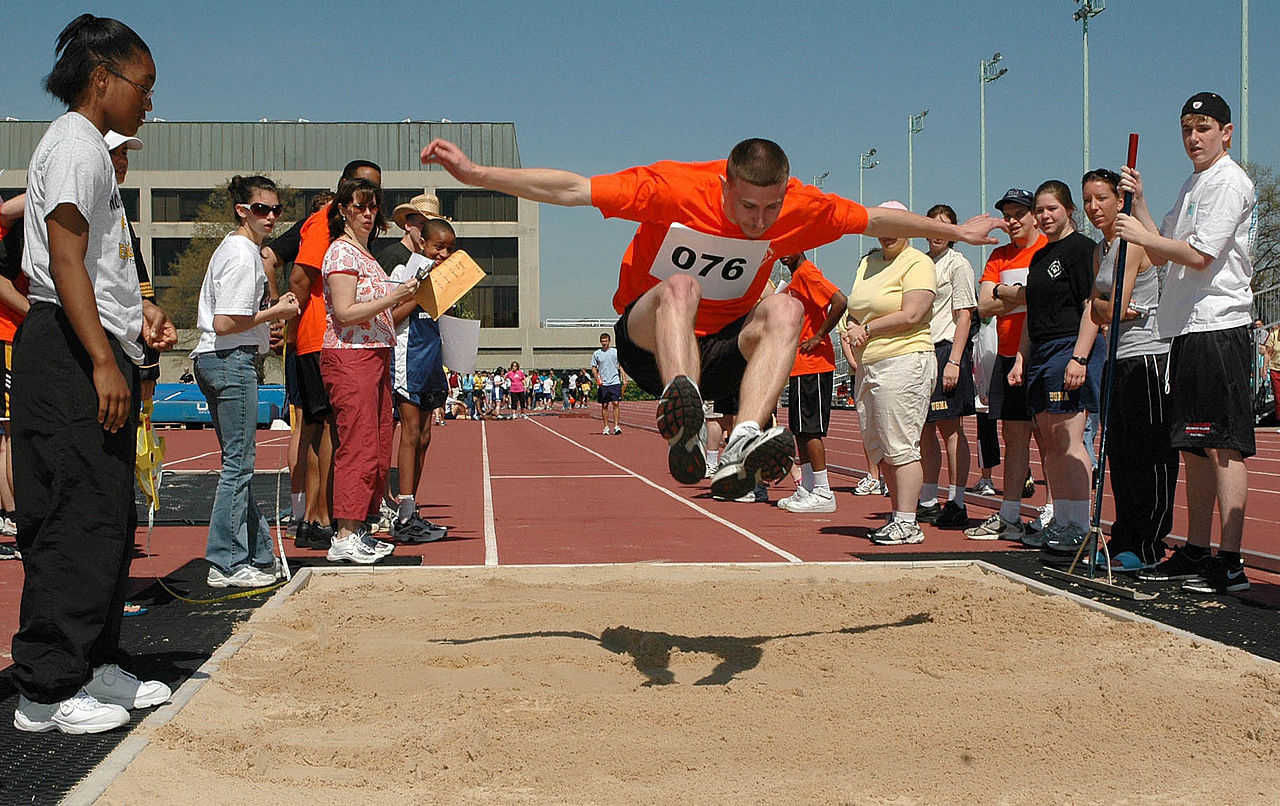 1280px-US Navy 070422-N-5215E-003 A Special Olympics Athlete Participates In The Long Jump At The Naval Academy